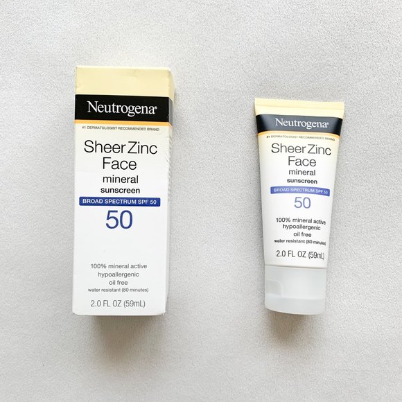 Neutrogena Sheer Mineral Sunscreen - Picture 1 of 3